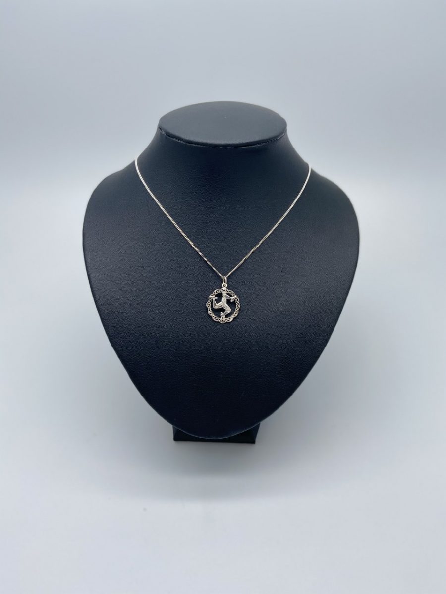 Celtic Three Legs Pendant