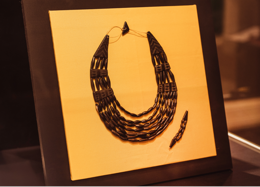 The Berk Farm Jet Necklace